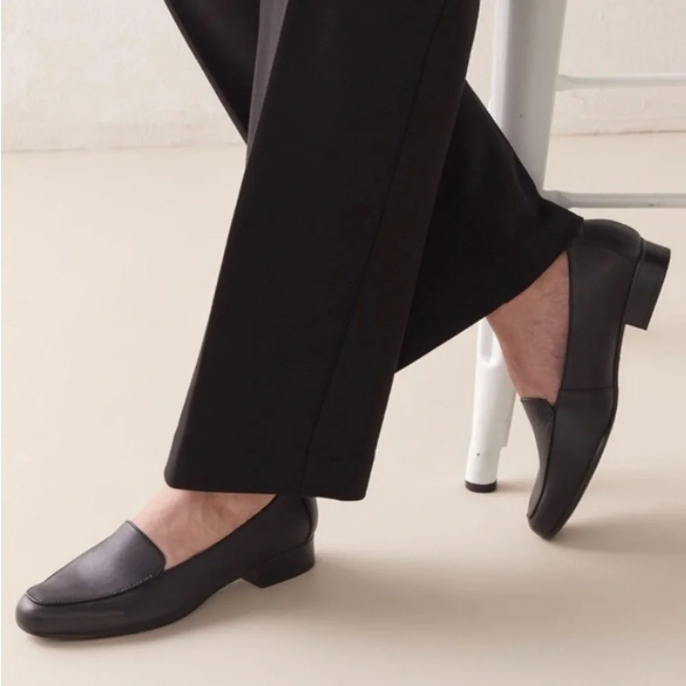 Clarks Juliet Lora black loafer sz 5